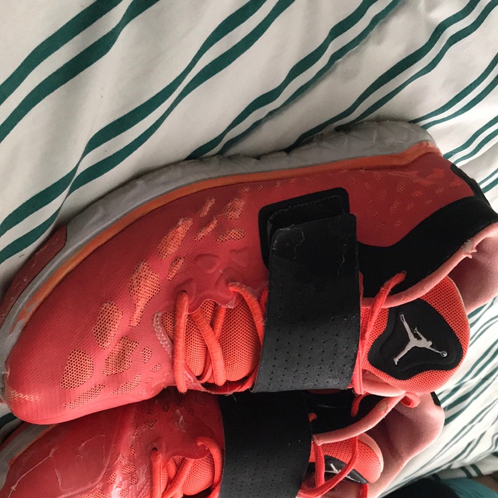 Jordan gym shoes